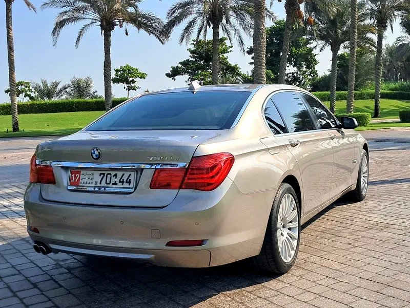 BMW 7 Series 2012